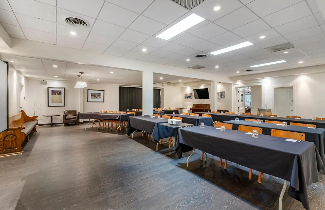 Regent Hotel Revelstoke-1