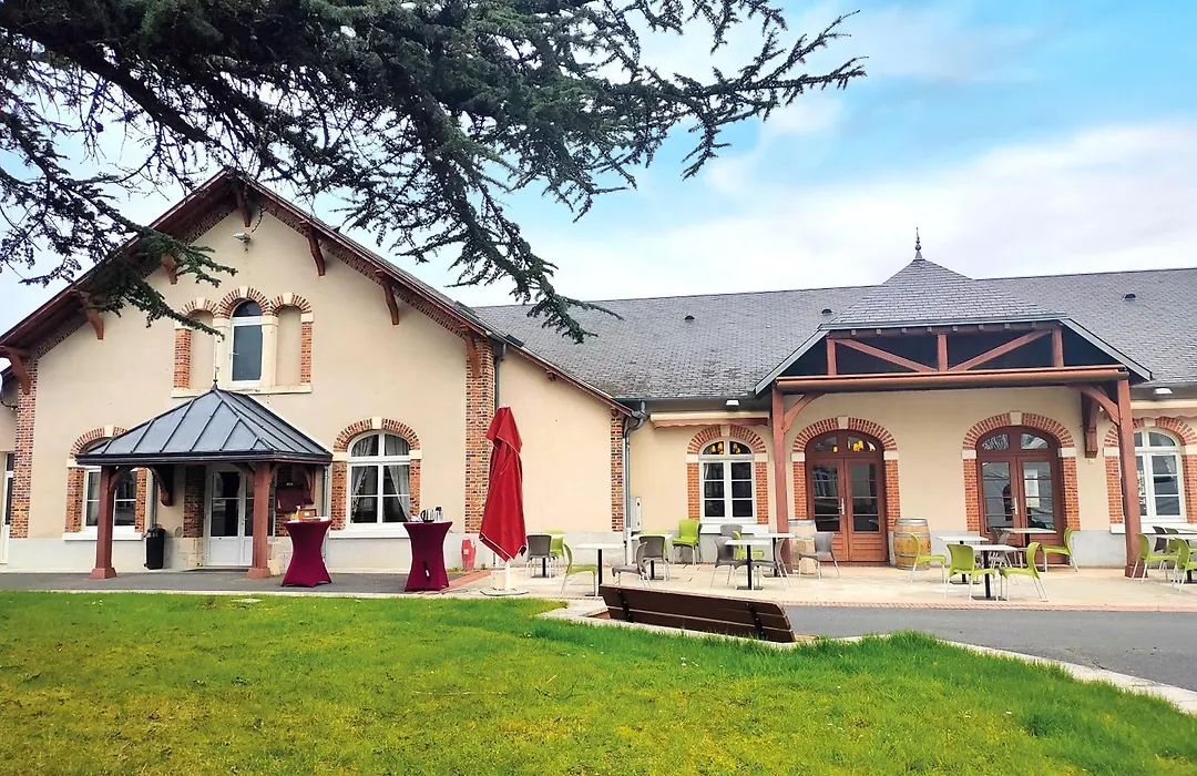 VVF Parc Sologne Berry - Domaine de la Grande Garenne-1