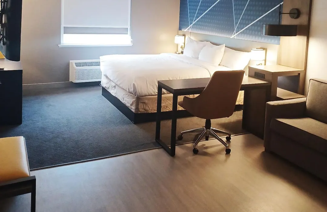 Comfort Inn Edinburgh - Columbus-1