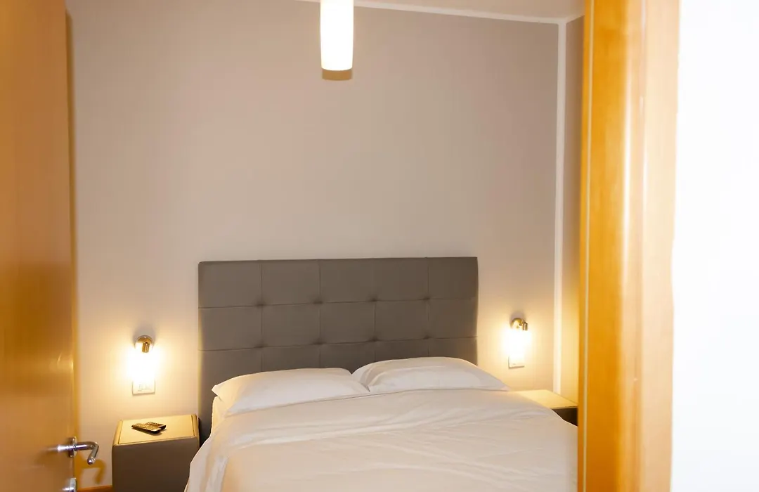 Residence Marittimo Riccione-1