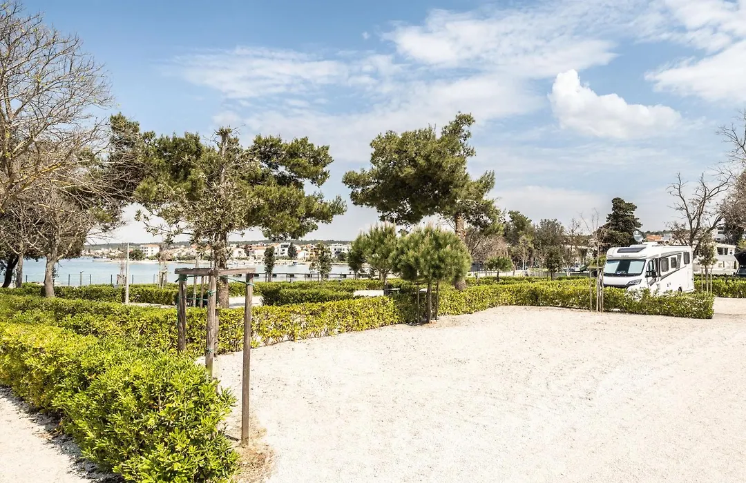 Falkensteiner Premium Mobile Homes&Camping Zadar-1
