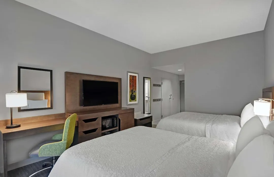 Hampton Inn Gallatin-1