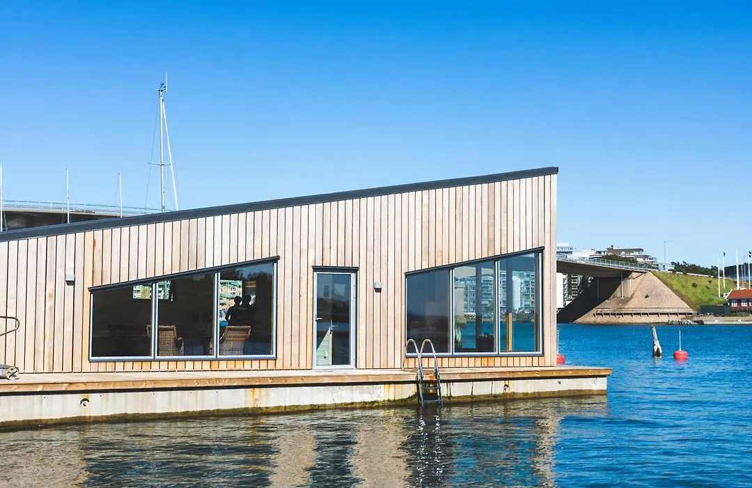 Stenungsbaden Yacht Club-1