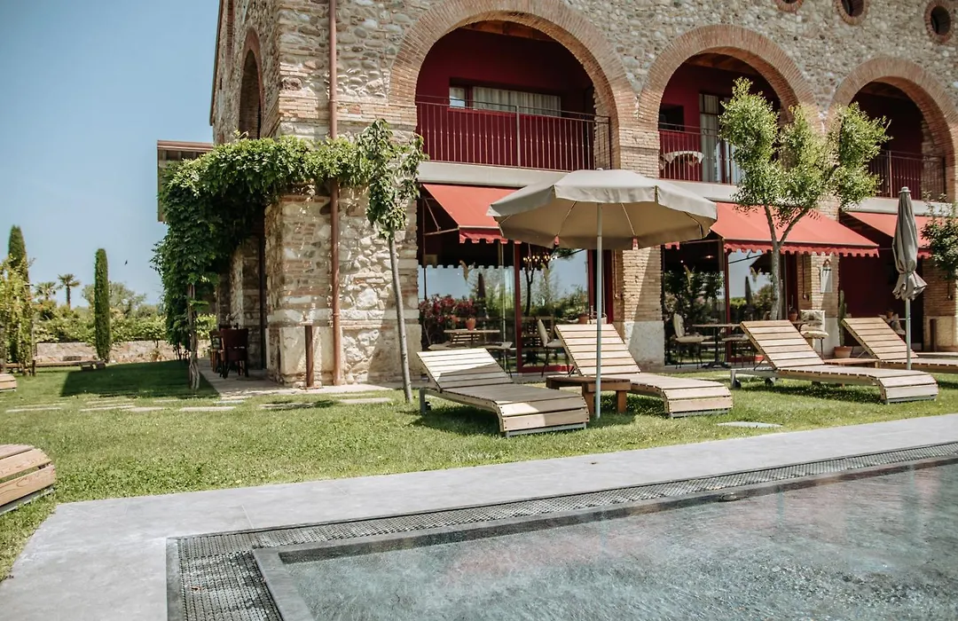 Le Greghe Suites-1