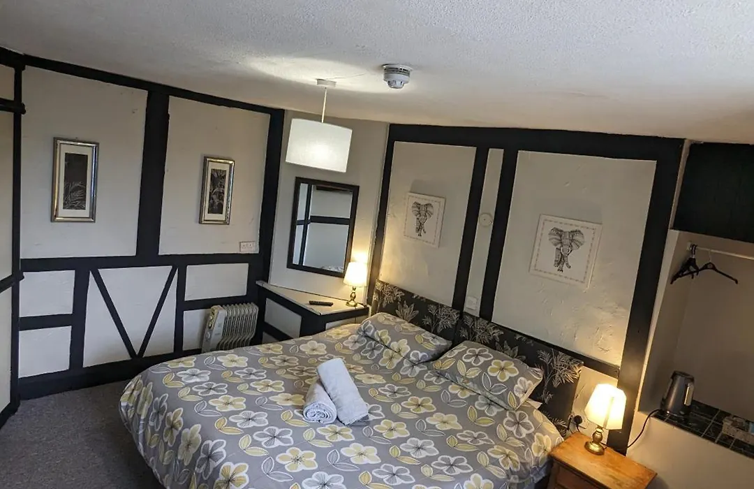 Prestleigh Inn-1
