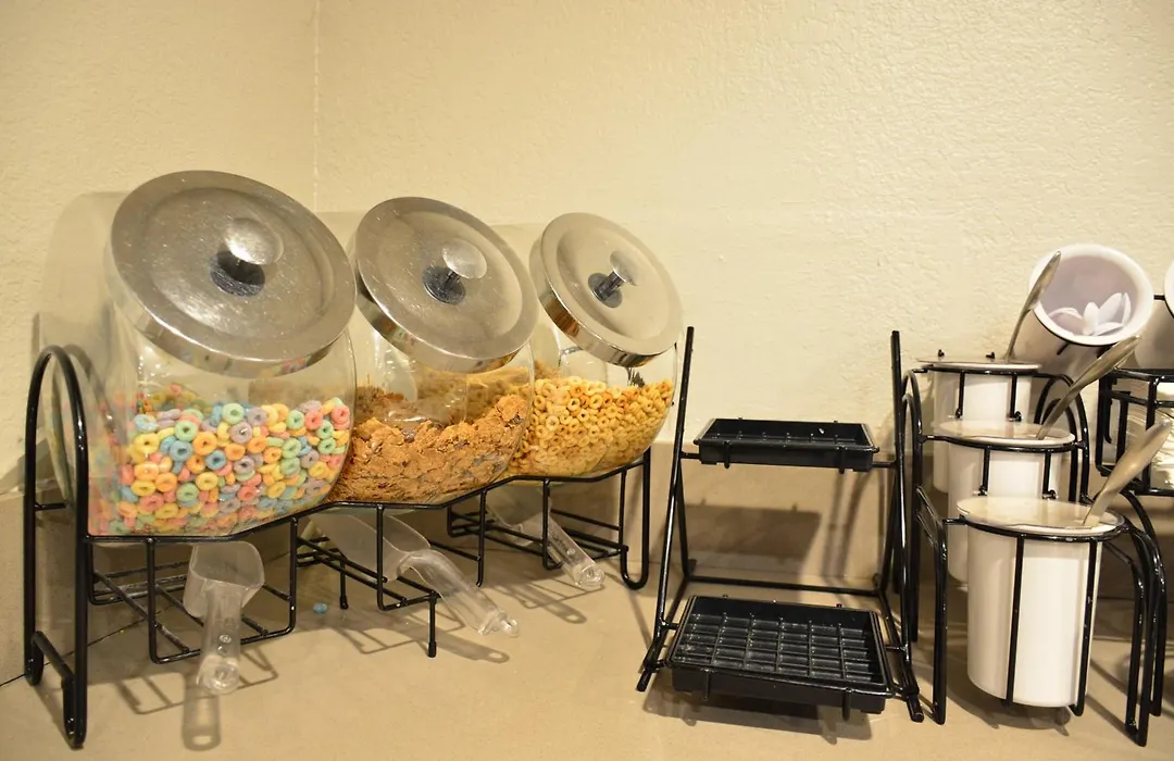 Comfort Inn & Suites Moreno Valley Near March Air Reserve Base-1