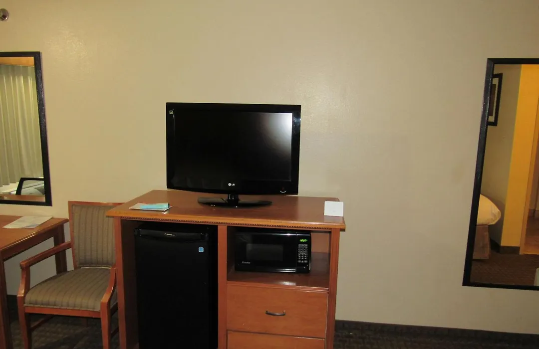 Best Western Empire Towers-1