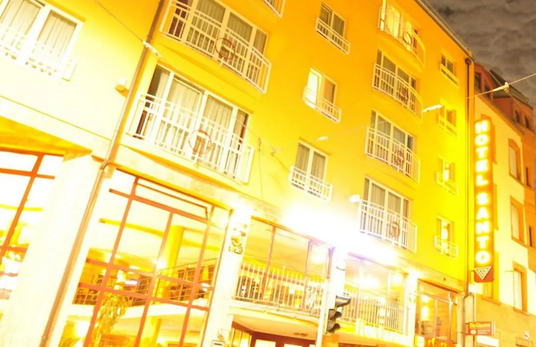 Hotel Santo-1