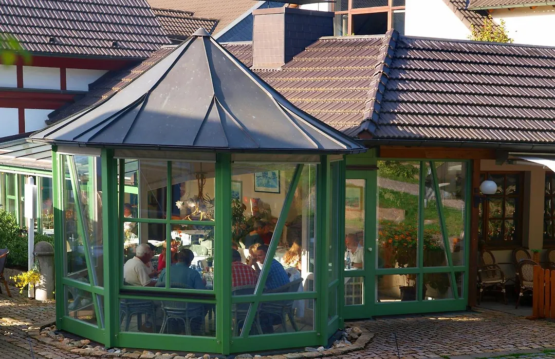 Waldhotel Bächlein-1