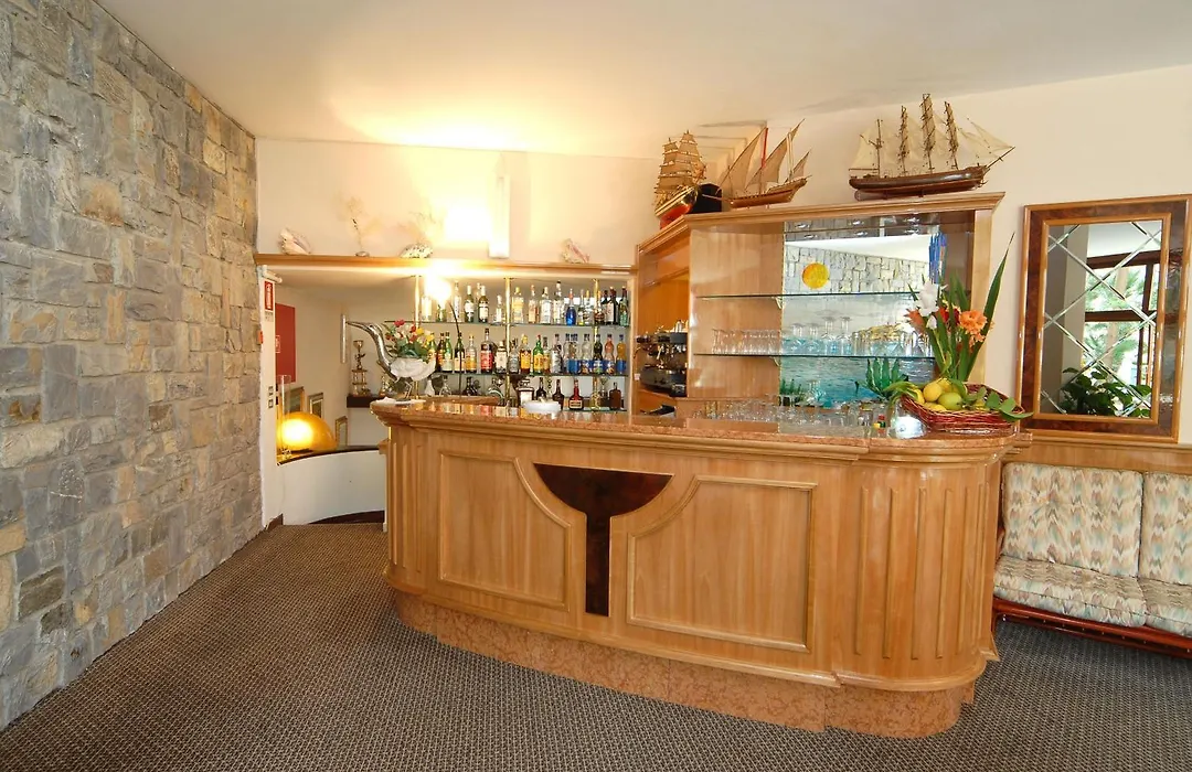 Hotel 5 Terre-1