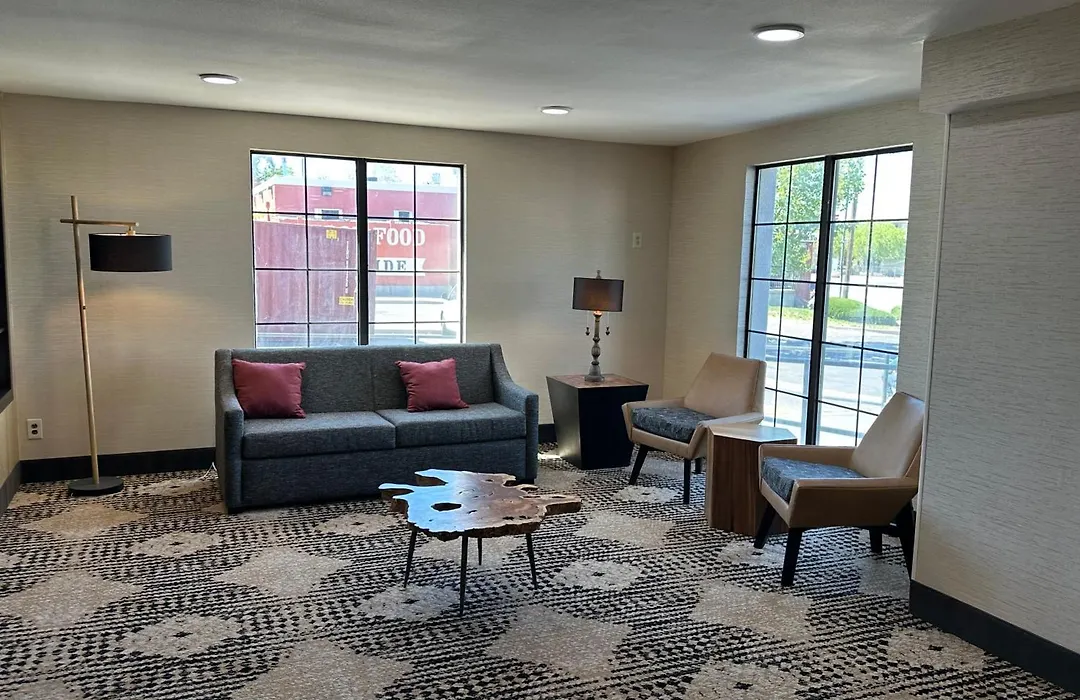La Quinta Inn By Wyndham Albuquerque Airport-1