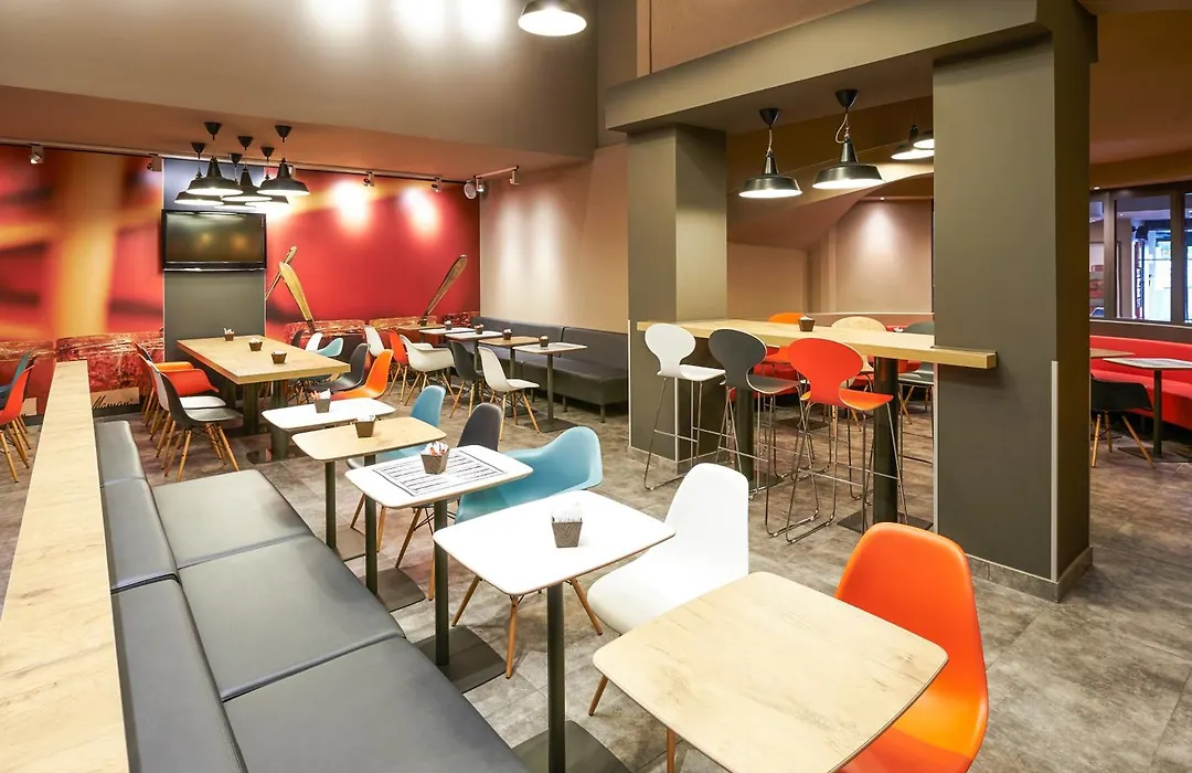 Ibis Strasbourg Centre Gare-1