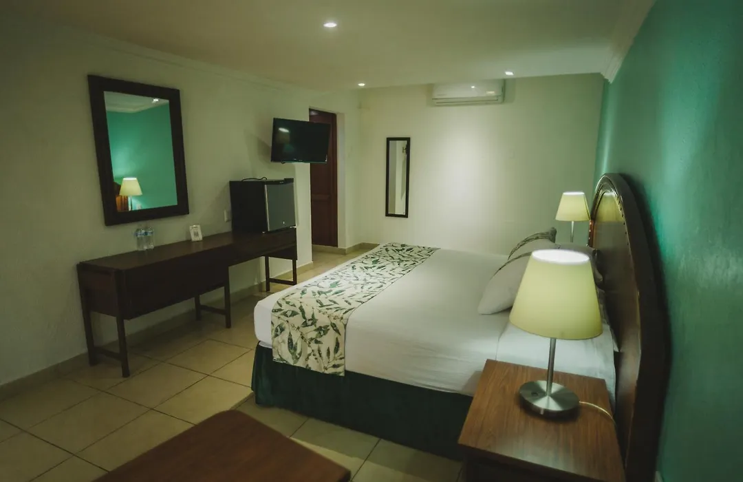 Villa Esmeralda-1