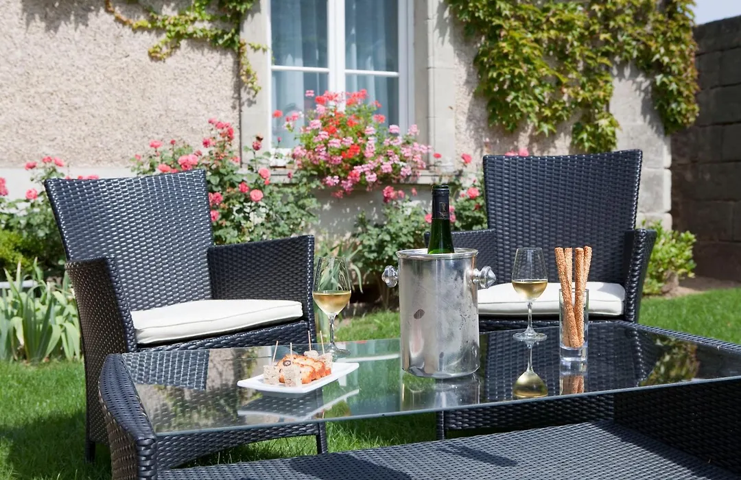 Logis Hôtels Restaurant La Mère Hamard-1