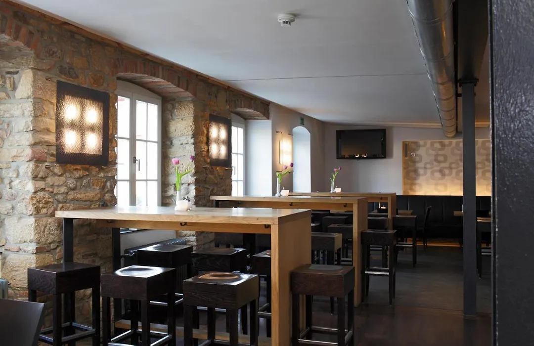 Ox Hotel-1