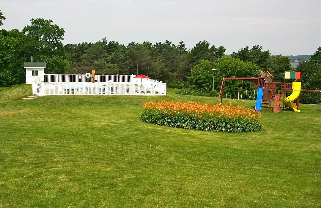 Stone Fence Resort-1