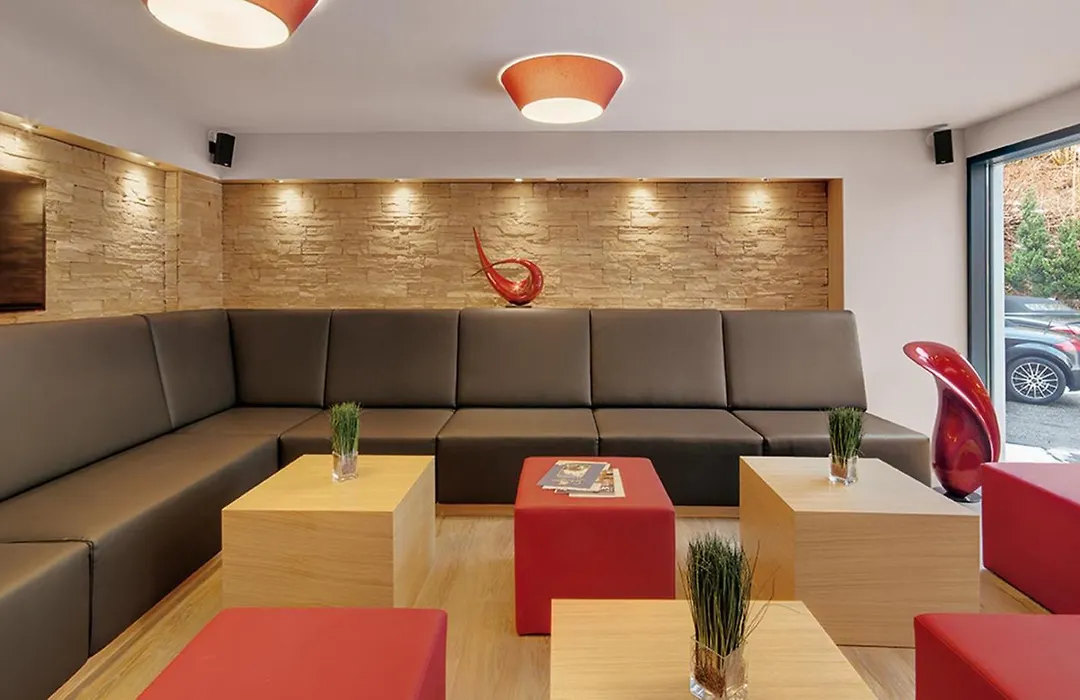 Hotel Holl-1