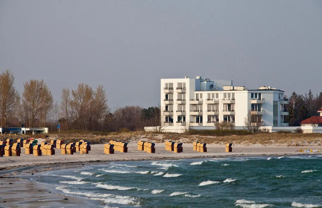 Strandhotel Bene-1
