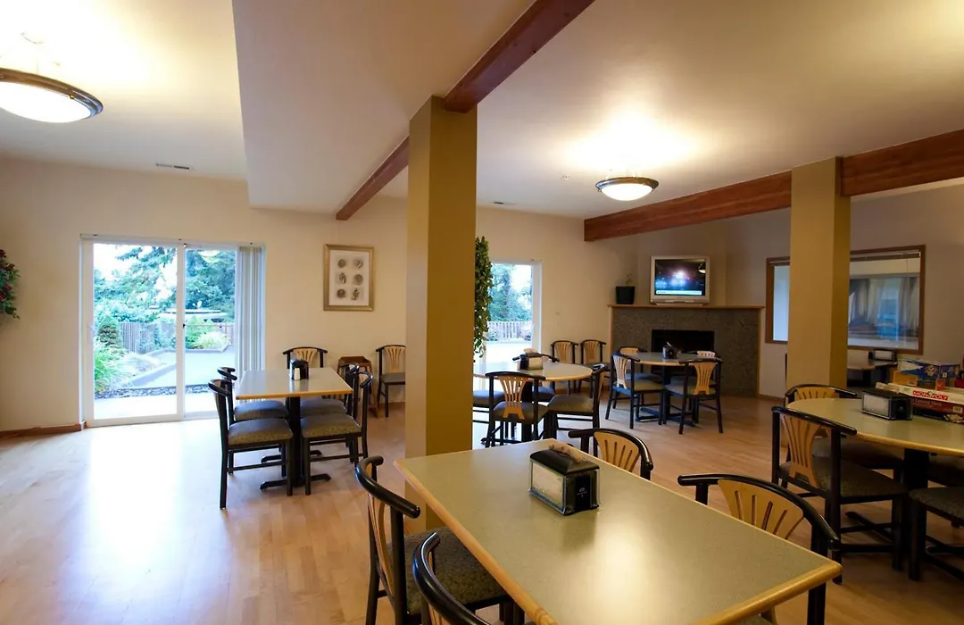 Inn At Wecoma-1