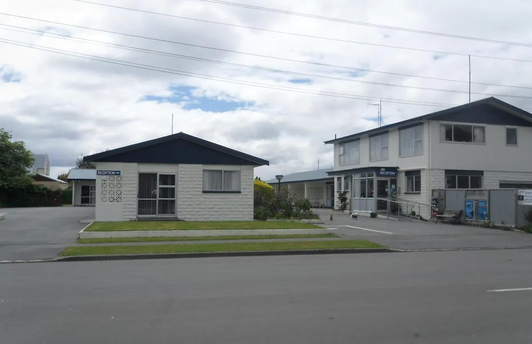 Aden Motel-1