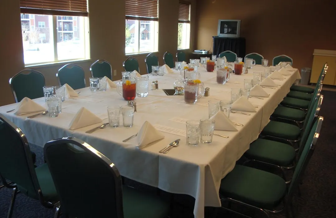 Broadway Inn Conference Center-1