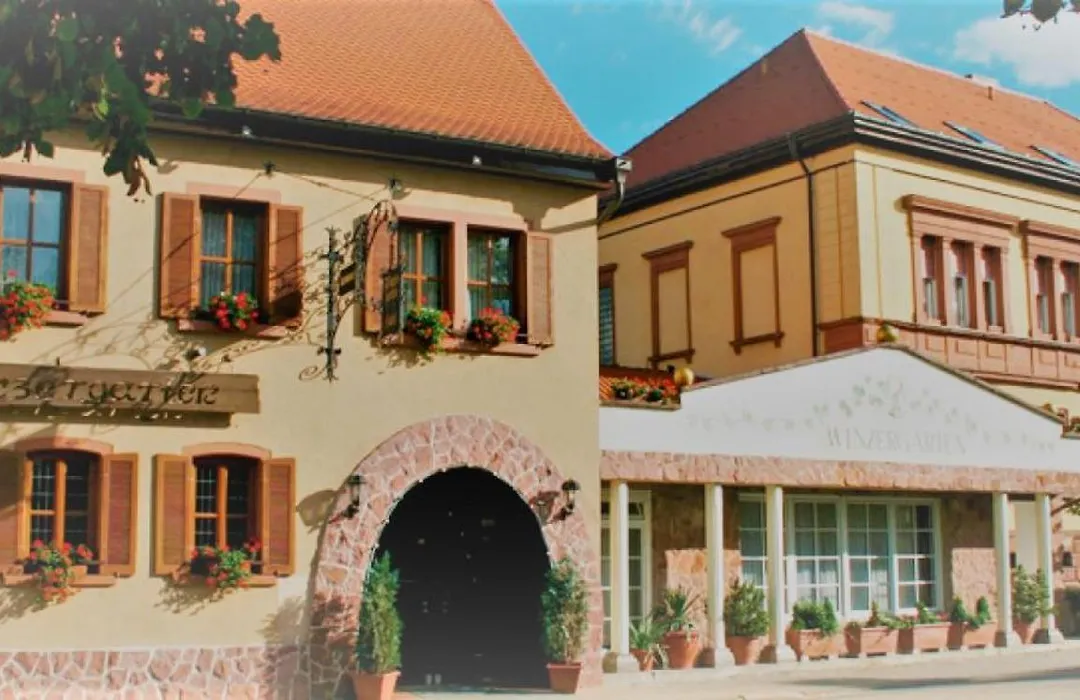 Winzergarten Hotel-Restaurant-1