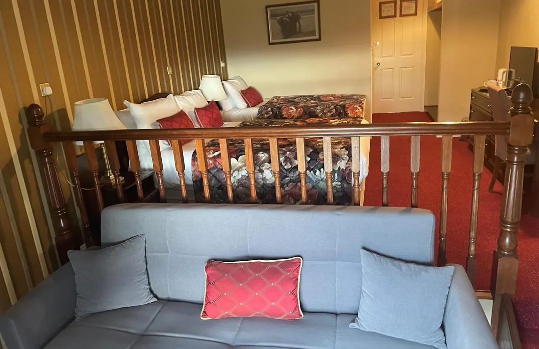 Towers Hotel Glenbeigh-1