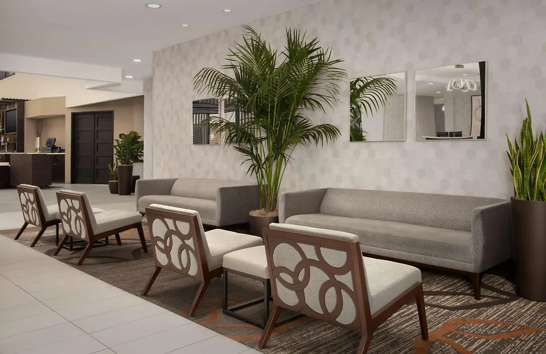 Embassy Suites La Quinta Hotel & Spa-1