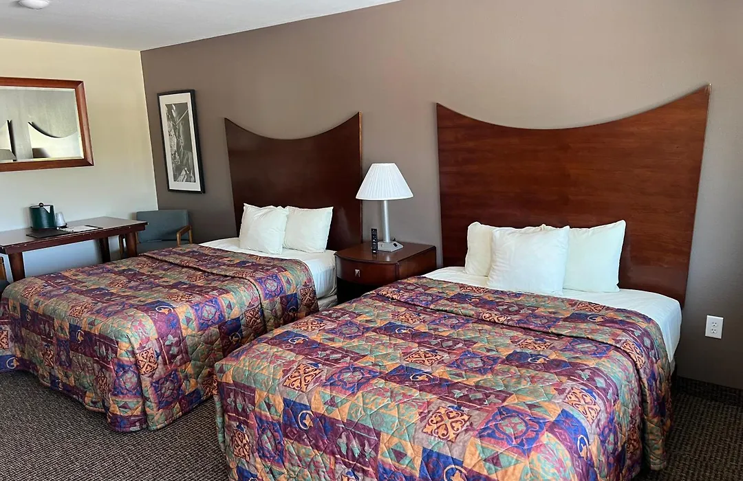 All Star Inn & Suites-1