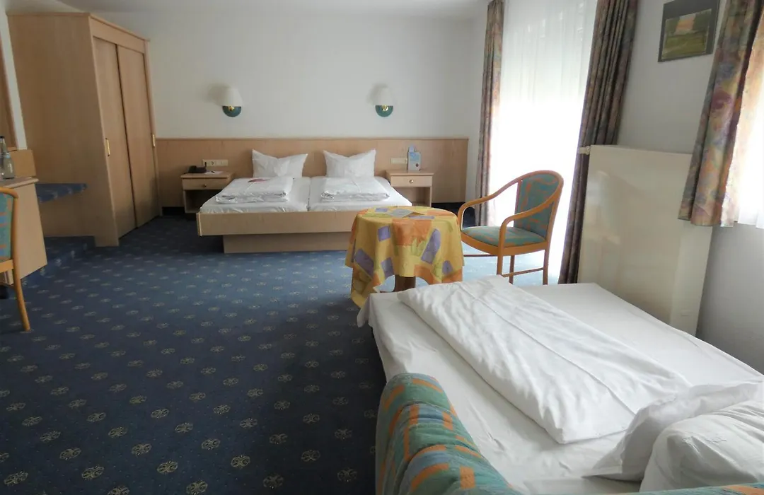 Seehotel OFF-1