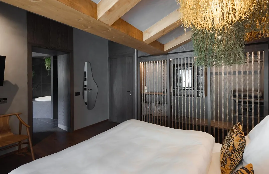 Latemar - Hotel Suites Spa-1