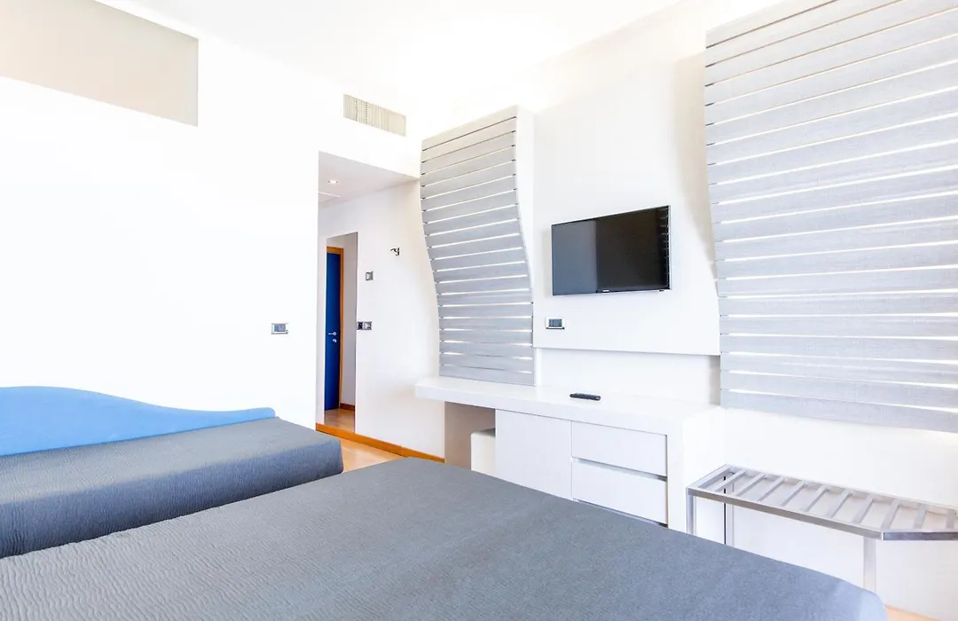 Hotel Baltic-1