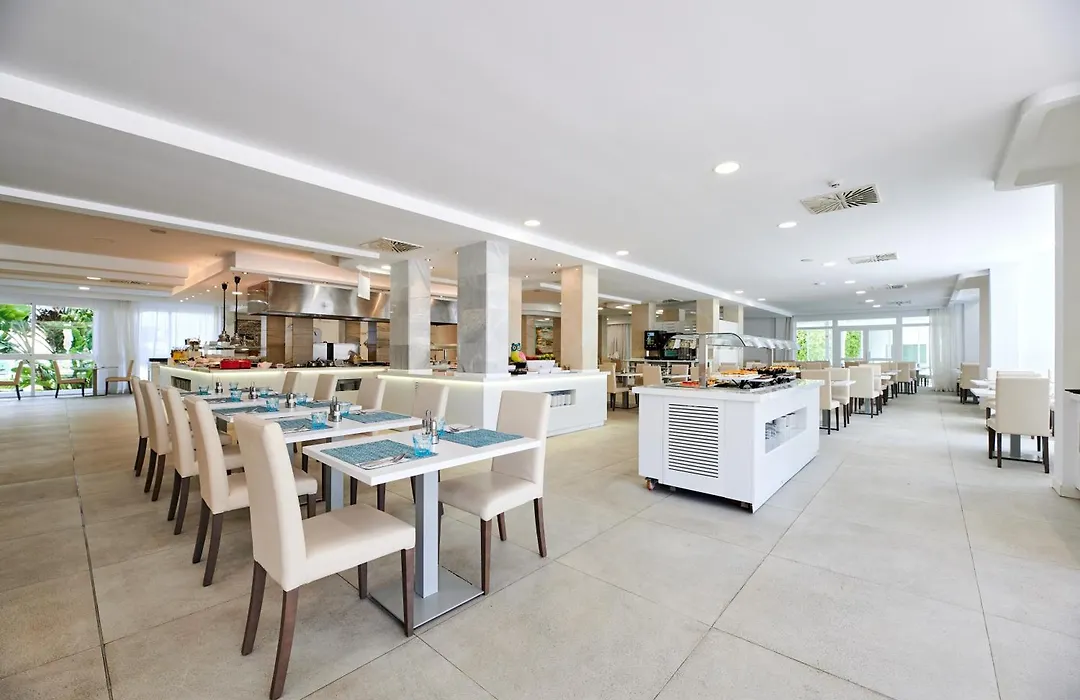 Aluasun Continental Park Hotel & Apartments - Hyatt Inclusive Collection-1