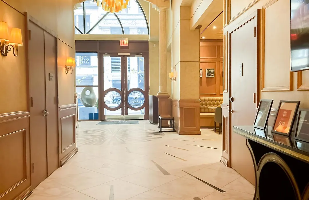 Executive Hotel Le Soleil New York-1