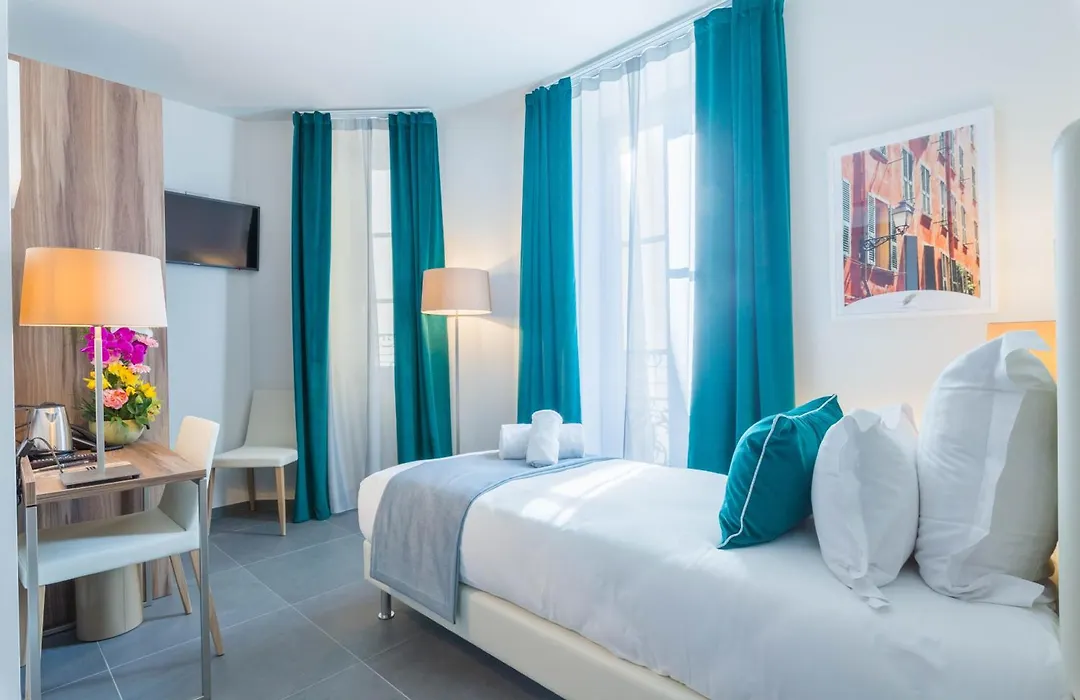 Hôtel Nice Azur Riviera-1