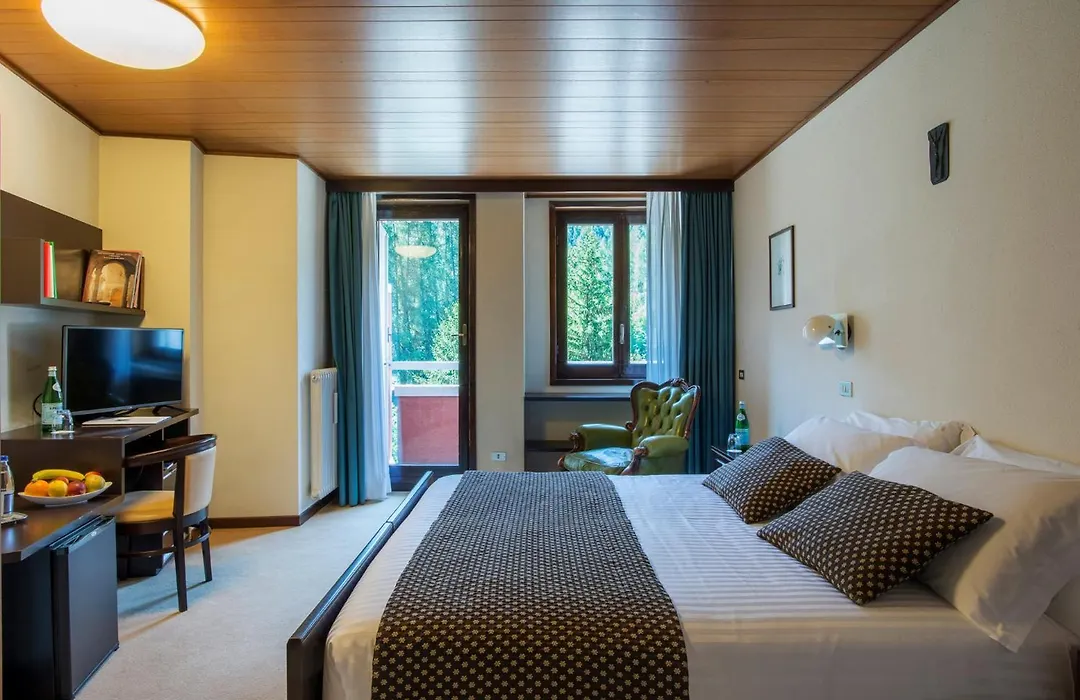 Hotel Mirella-1