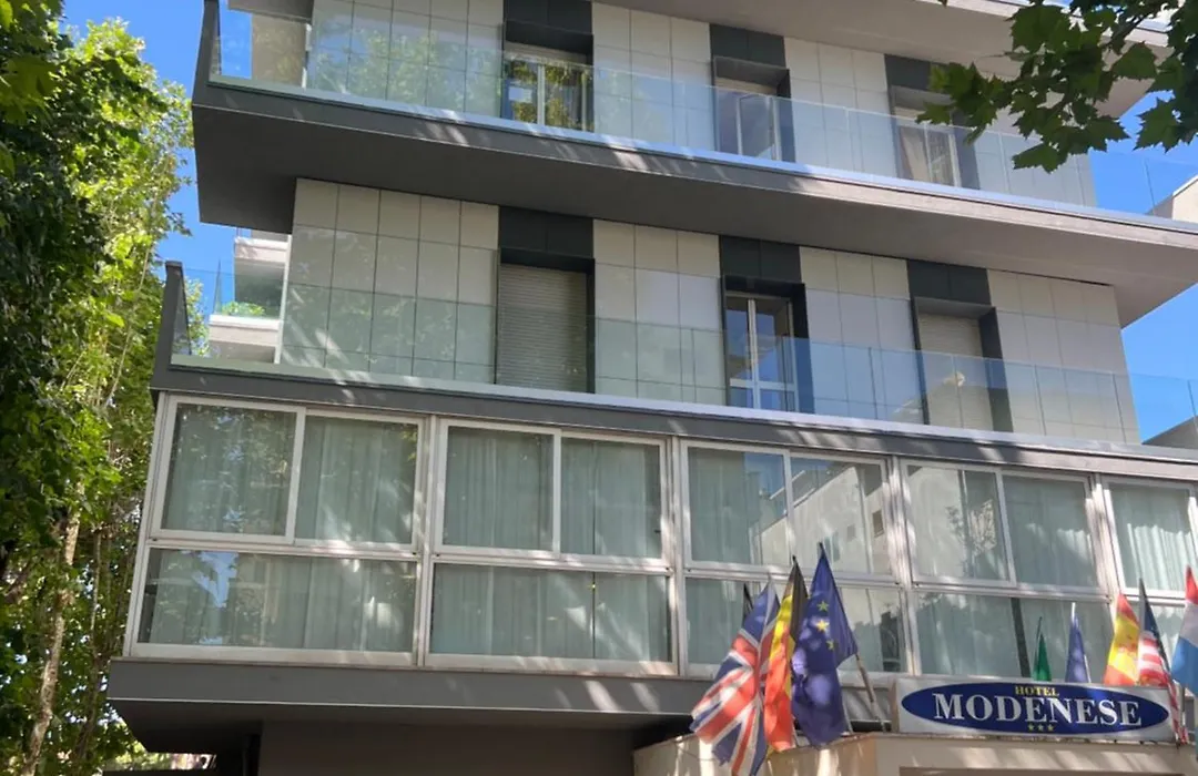 Hotel Modenese-1