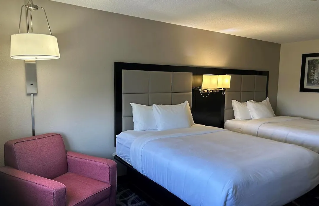 Comfort Inn & Suites Liverpool - Syracuse-1