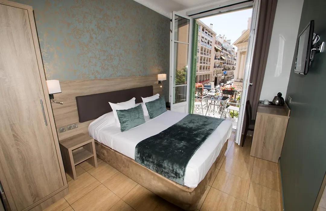Hotel Parisien-1