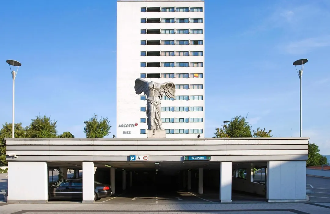 Arcotel Nike Linz-1