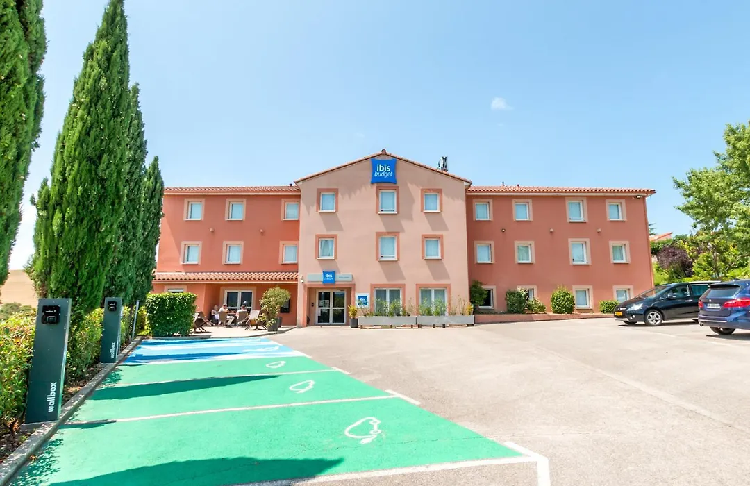 Ibis Budget Millau Viaduc-1