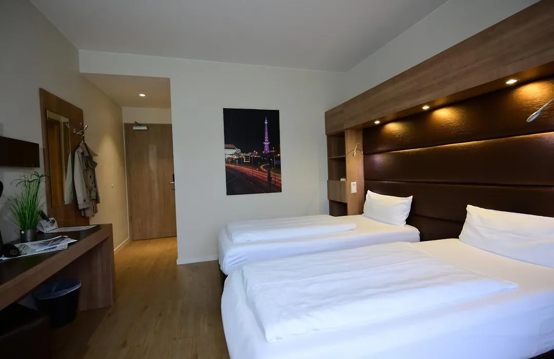 Motel Plus Berlin-1