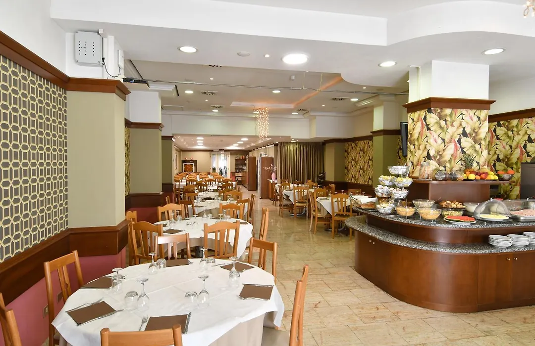 Hotel Innocenti-1