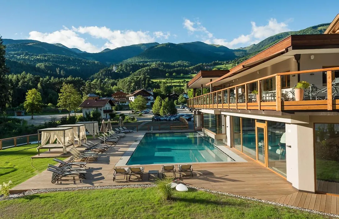 Hotel Weiher Green Lake-1