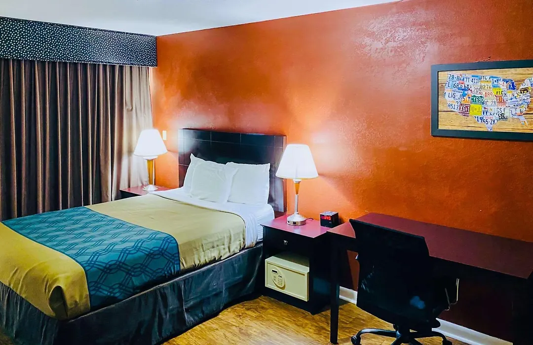 Econo Lodge Inn & Suites Old Saybrook - Westbrook-1