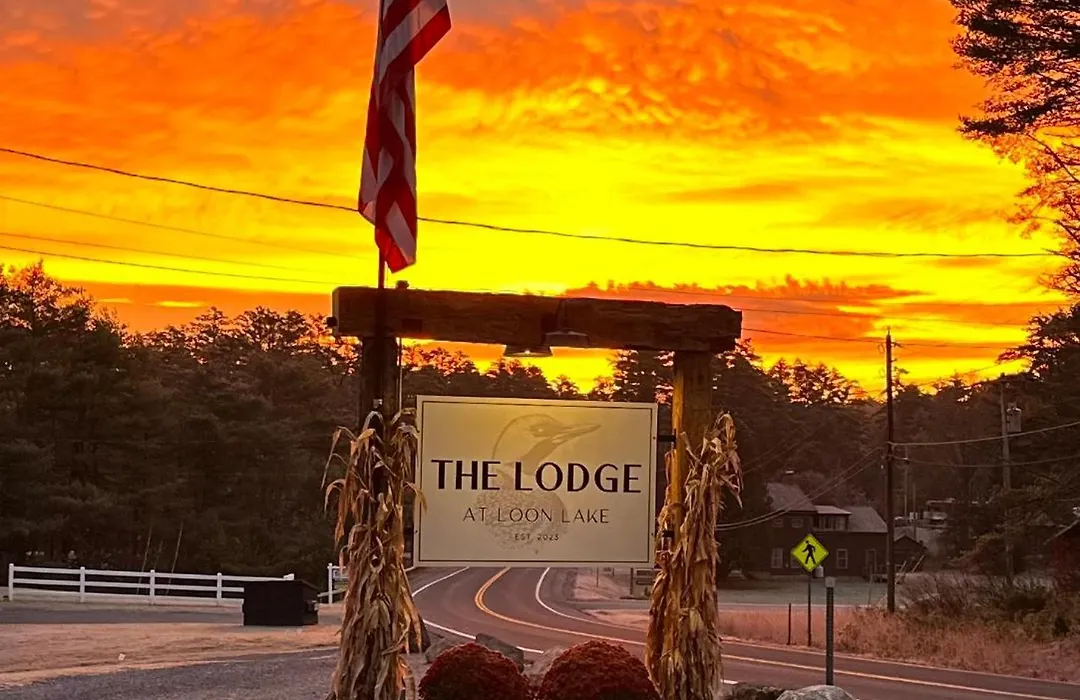 The Lodge At Loon Lake-1