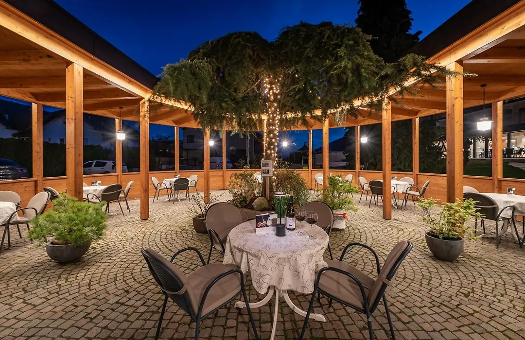 Hotel Langhof-1