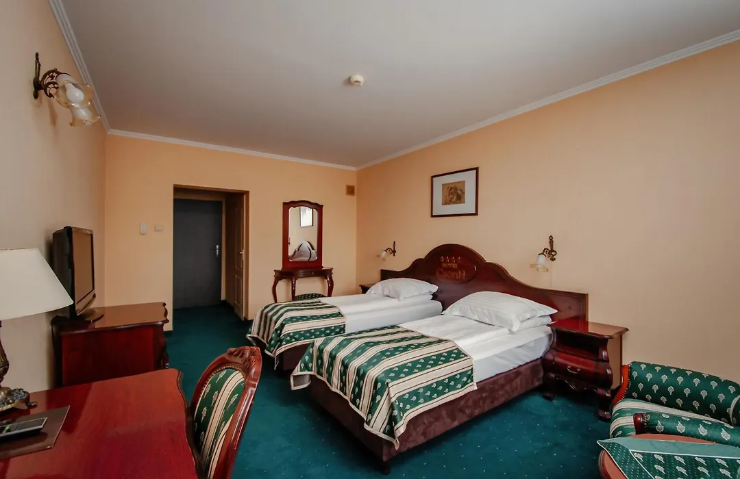 Hotel Chopin Business&Spa-1