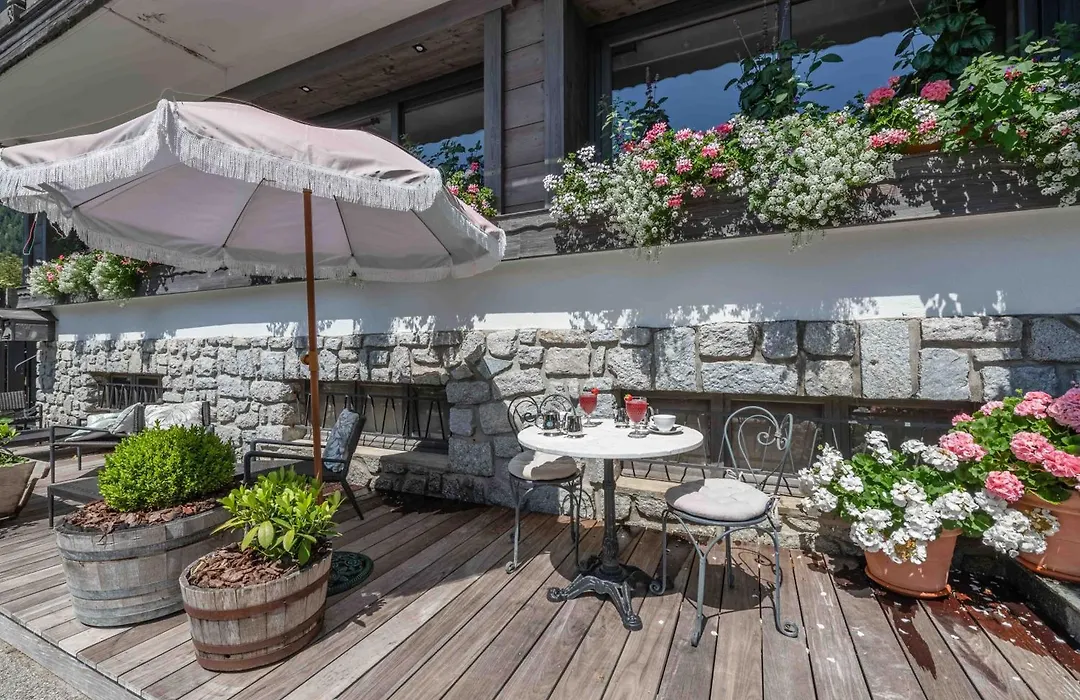 Chalet-Hôtel Hermitage-1