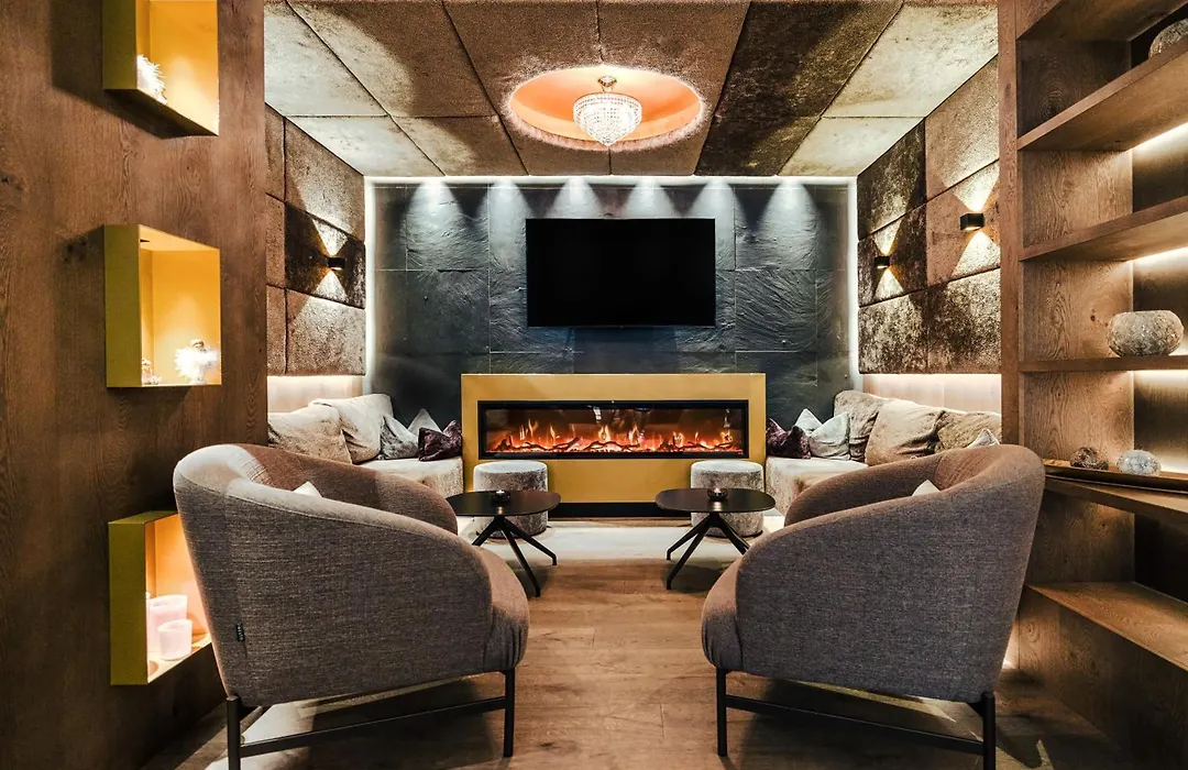 Hotel Alpina-1